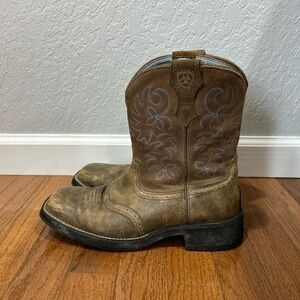 Ariat Fatbaby Embroidered Boots Cowboy Western Square Toe Women’s Size 7.5 Brown